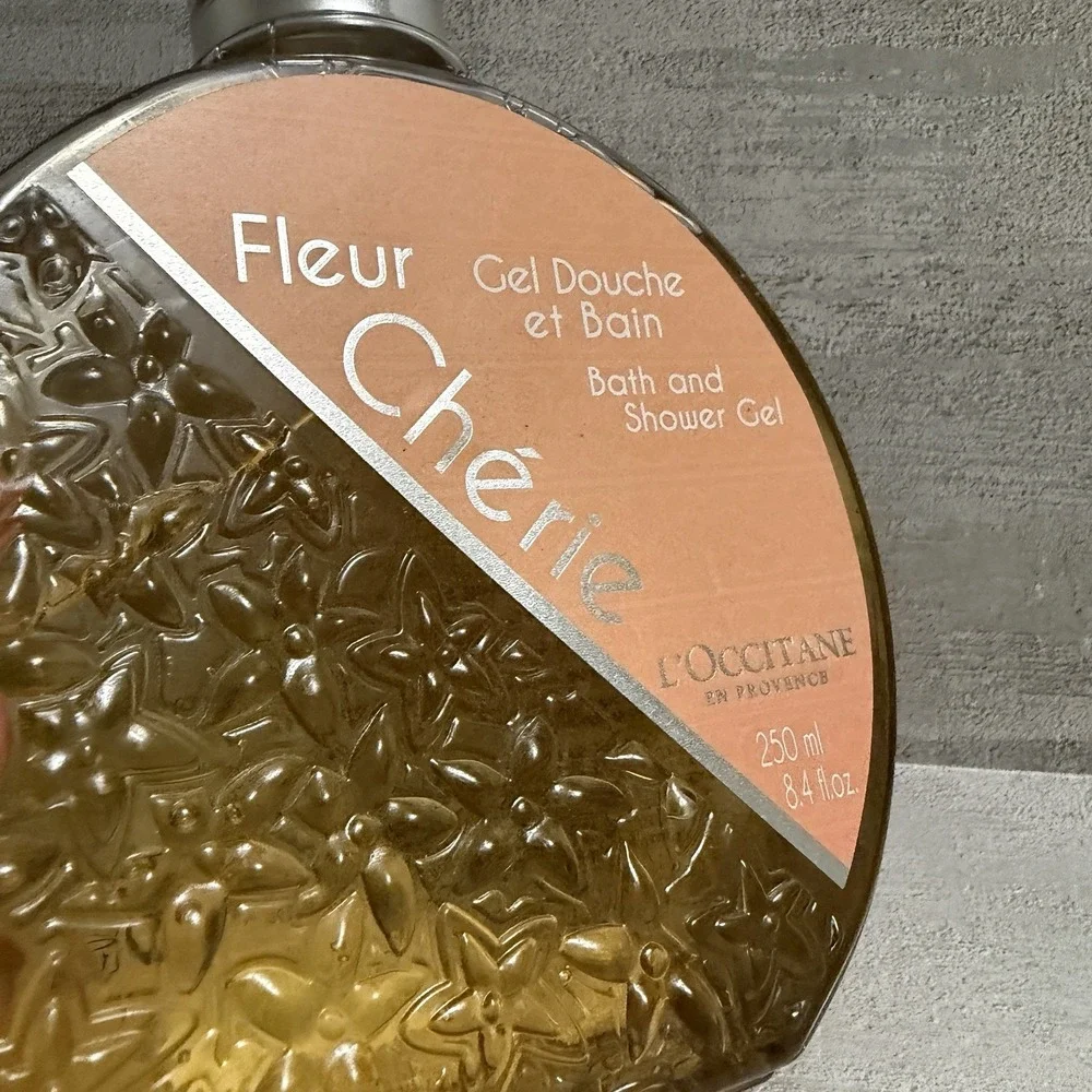 New L'Occitane Fleur Cherie Bath & Shower Gel Wash 250mL‎ 8.4oz Orange Blossom